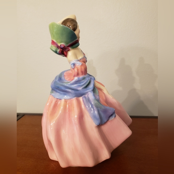 Vintage Royal Doulton Maytime Porcelain Figure - Picture 6 of 9